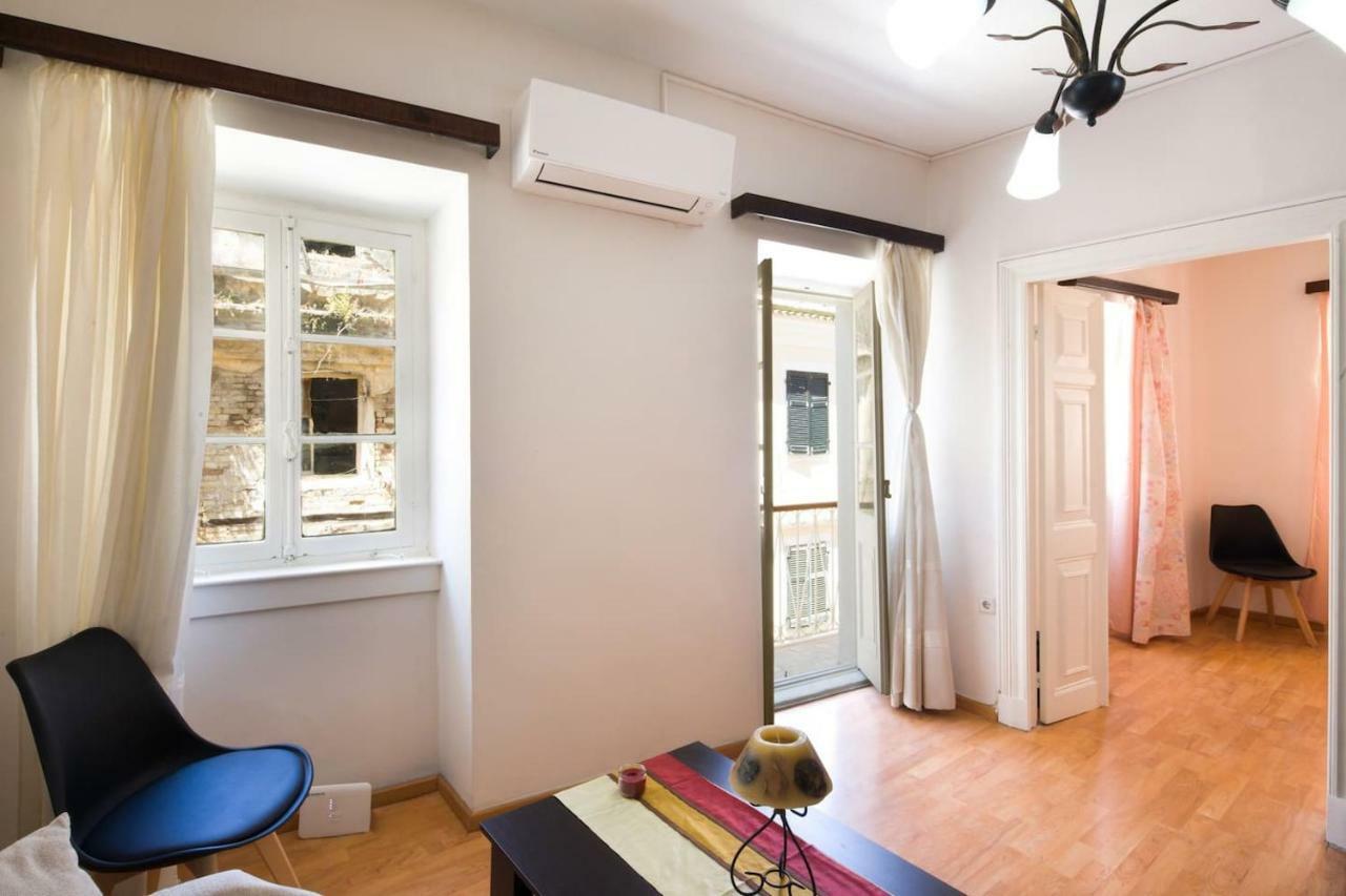 Andrew'S Old Town Apartment By Corfuescapes Corfu  외부 사진